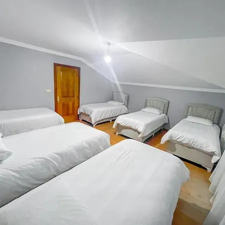 شقه حديثه بمساحه كبيـره Apartman *